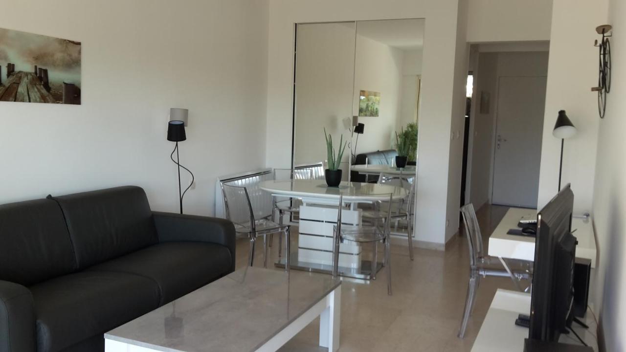 Appartement Bord De Mer Marina Baie Des Anges Villeneuve-Loubet Eksteriør billede